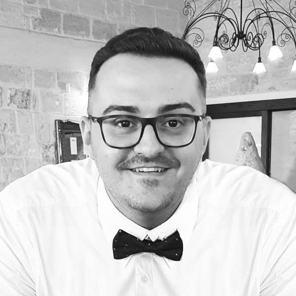 Alessandro Creative Director - Back Office - Studio IL - Team